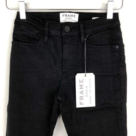 F R A M E - Picture 3 of 8